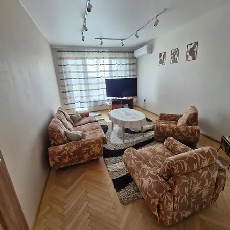 Belatrix Apartment *